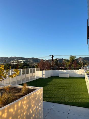 Rooftop deck