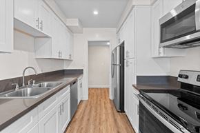 Encino apartment for rent - Bedroom Kitchen at White Oak Terrace Apartments, Encino, 91316