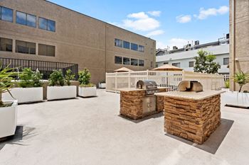 Community grilling station