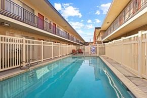 Valley Village apartment for rent - Pool View at Riverside Villas Apartments, Valley Village