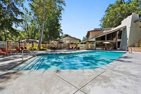 Westlake Village apartment for rent - Sparkling Pool at The Meadows at Westlake Village Apartments,Westlake Village