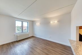 New York apartment for rent - living room