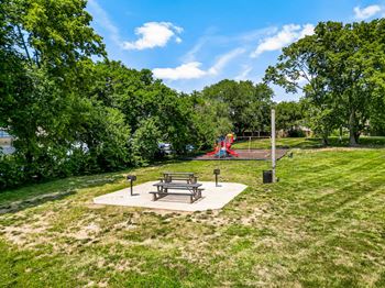 Grilling/picnic area