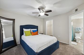 Ceiling fan