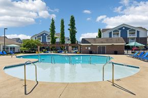 Smyrna apartment for rent - Outdoor Pool with Sundeck