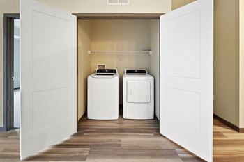 Full-size washer/dryer