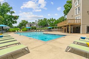 Hazelwood apartment for rent - Outdoor Pool with Sundeck