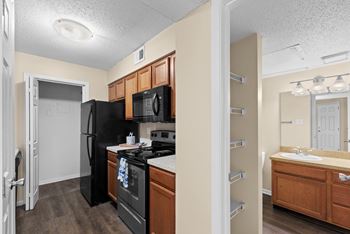 Fully-equipped kitchen
