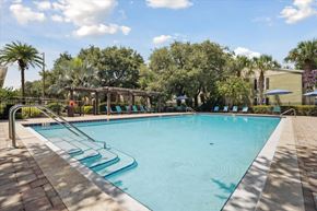 Clermont apartment for rent - Outdoor Pool with Sundeck