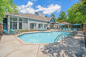 Plymouth apartment for rent - Outdoor Swimming Pool