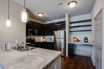 Fully-equipped kitchen