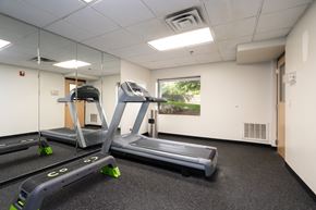 Bloomington apartment for rent - Fitness Center Featuring A Treadmill