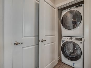 Full-size washer/dryer