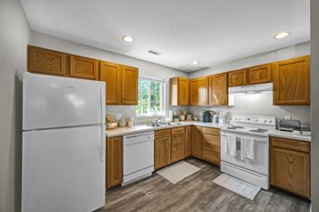Fully-equipped kitchen