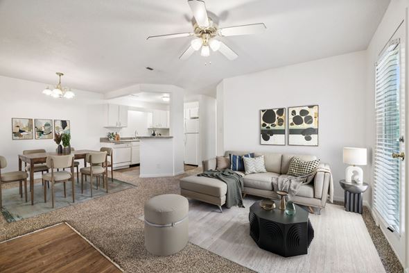Springfield apartment for rent - Living Area with Ceiling Fan