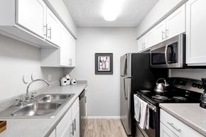 Florissant apartment for rent - Kitchen With Stainless Steel Appliances