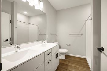 Double vanity