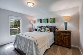 Southaven apartment for rent - Bedroom with Large Window that let in Lots of Natural Light