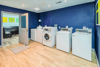 Commercial laundry facility