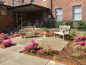 Gastonia apartment for rent - Community Garden at Highland Memorial, Gastonia, NC, 28052