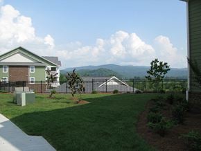 Brevard apartment for rent - Terrace View at Broad River, 51 Kimzey Cir, Brevard, NC 28712