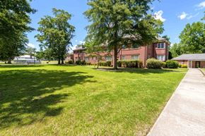Kinston apartment for rent - Lush Green Landscape at Kinston Oaks Apartments, North Carolina