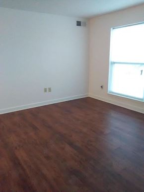 Marion apartment for rent - Marion Manor Hardwood