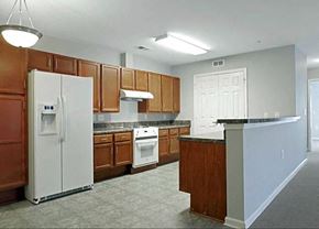 Franklin apartment for rent - Full Kitchen at Westgate Terrace Apartments, Franklin, NC