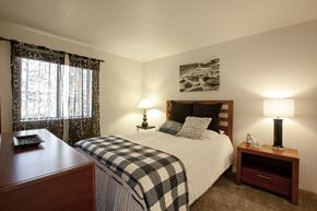 Albuquerque apartment for rent - Bedroom at Whispering Sands Apartments in Albuquerque