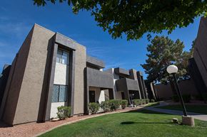 Mesa apartment for rent - Exterior at La Costa at Dobson Ranch