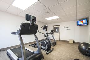 Sierra Vista apartment for rent - Fitness center at The Vistas Apartments
