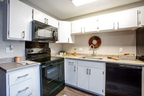 Sierra Vista apartment for rent - Kitchen at Sky Island Apartments