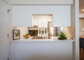 Albuquerque apartment for rent - Kitchen at Whispering Sands Apartments in Albuquerque