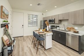 Tucson apartment for rent - Kitchen with Appliances at Cabana Bridges Apartments in Tucson Arizona