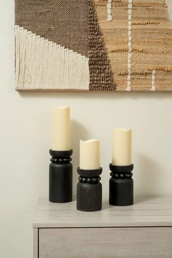 Carpet in bedrooms