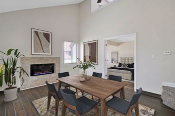 Dining room*