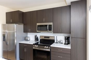 Quartz countertops