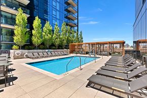 Chicago apartment for rent - the pool at the ace hotel ca