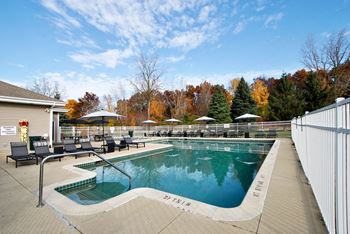 Heated swimming pool