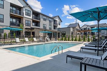 Outdoor swimming pool