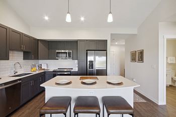 Fixed kitchen-islands with breakfast bar