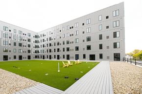 Cleveland apartment for rent - Rooftop Courtyard