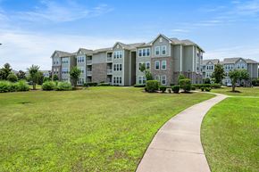 Myrtle Beach apartment for rent - Vinings at Carolina Bays Exterior