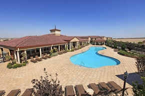 El Paso apartment for rent - Resort Style Swimming Pool