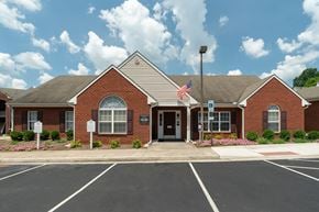 Lynchburg apartment for rent - the leasing office at the crossings at white marsh apartments