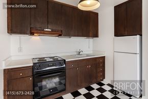 San Francisco apartment for rent - 2221 Gough St kitchen