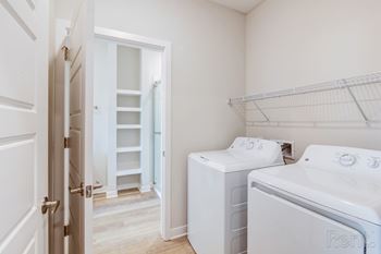 Washer & dryer included