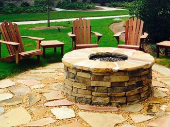 Brick firepit
