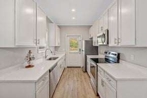 Midland City apartment for rent - Large kitchen layouts-Cottages Dothan