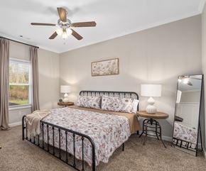 Midland City apartment for rent - Spacious primary bedroom-Cottages Dothan-Midland City, AL
